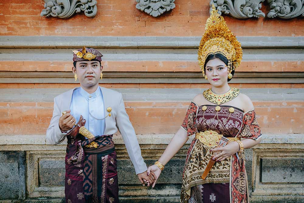 Dewa & Dek Dwi Pawiwahan