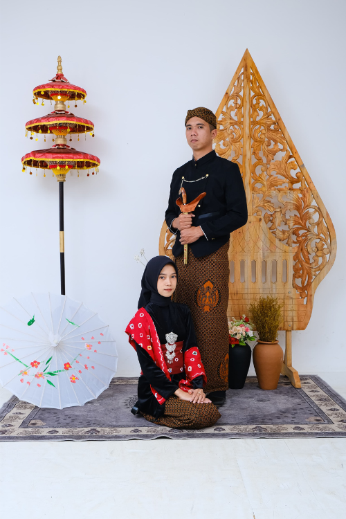 Rifa & Andri