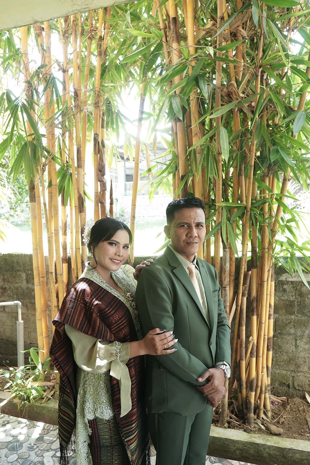 Iwan dan Tina