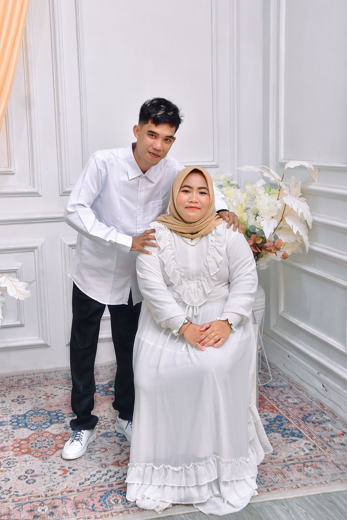 Elfrida dan Pino